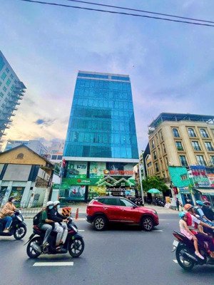 định cư bán gấp tòa nhà mặt tiền trường chinh, tân bình - 7 tầng(10x20m), hđt 140 triệu, giá 39 tỷ