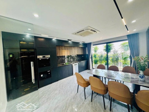 bán nhà riêng tại phúc đồng, 12,299 tỷ, 68.5m2, 7pn, ngõ oto tránh, thang máy