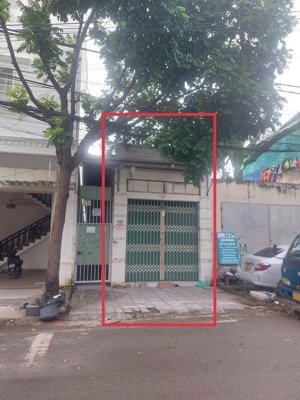 bán nhà mặt phố d35, 5,65 tỷ, 160m2, 8pn, 8wc, thuận an, bình dương