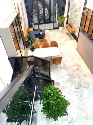 nhà btct 4x18m 3pn, full nội thất xe hơi ngủ trong nhà bình tân