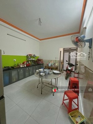 nhà 2 mặt tiền bình hưng hòa 100m² 3 tầng btct 3 wc, 3 pn chỉ 8.8 tỷ