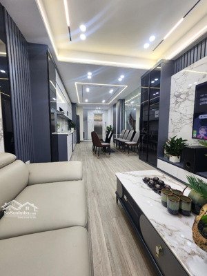 siêu phẩm nhà đẹp! bán nhà tứ liên- âu cơ- tây hồ- thang máy- 68m2- 4 tầng- mt 4m- giá chỉ 14.2 tỷ.