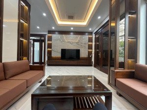 nhà đẹp hoàng mai 2 thoáng, gần hồ đền lừ, ngõ trước nhà 2.5m, btcc, sđcc 38m*5t