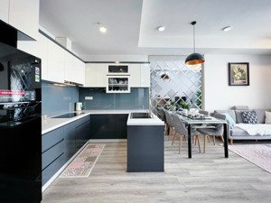 cho thuê căn 2pn 2wc 75m2: giá 22 triệu - đầy đủ nội thất cao cấp - liên hệ: 