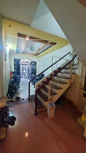 bán nhà xuân thủy 58m x 5 tầng, ngõ thông kinh doanh, ô tô đỗ cửa 15 tỷ