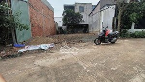 chủ cần tiền cần bán gấp đất định hòa chỉ 1ti550 đường 5m