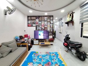 nhà đẹp ở ngay nơ trang long, bình thạnh - 60m2 - ngang 4.2m - 7. xtỷ tỷ