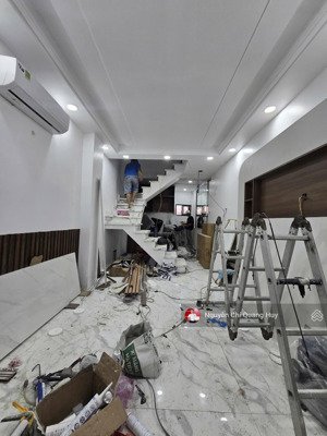 nhà phố hiện đại - đủ nội thất - hẻm 167 huỳnh tấn phát - sổ hồng riêng hỗ trợ ngân hàng giá 4,2 tỷ