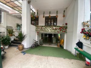 cho thuê biệt thự vườn vinaconex 7 ngay cạnh golmard city dt 116m2 3 tầng, 1 hầm, 1 tum giá tốt