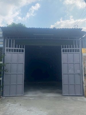 cho thuê xưởng đẹp 200m, hóc môn, võ thị hồi