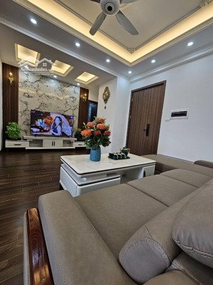 bán căn hộ chung cư a14 nam trung yên căn góc đẹp giá rẻ !!