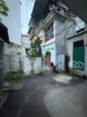 bán nhà âu cơ 9,6 tỷ 60 m2 ô tô đỗ cửa, sổ chính chủ