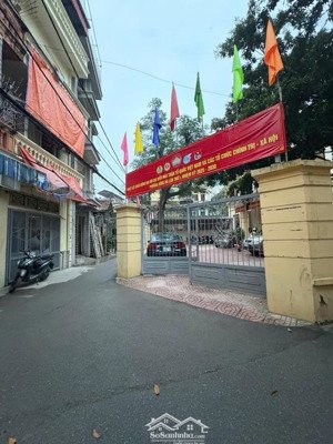 bán nhà chính chủ 3 tầng 80m2 giá 9,6 tỷ âu cơ - tây hồ