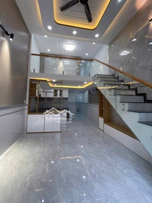 nhà xây mới - shr - hẻm oto - chính chủ - đ.tỉnh lộ 10 - giá 1 tỷ 7 tl