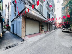 lạc long quân đất 92m mt 9.2m ngõ thông, gần phố hợp xây ccmn/tòa 23.85 tỷ