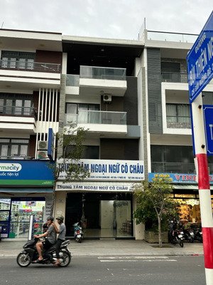 chính chủ cho thuê nhà 4 tầng đường thích quảng đức, vcn phước hải, nha trang.
