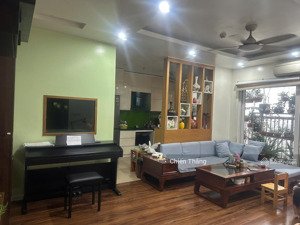 chính chủ bán căn 2pn2wc, 88m2, giá 7.5 tỷ golden palace, mễ trì, full nội thất. 