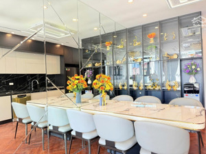 bán gấp siêu phẩm phân lô trung kính - 50m2 - mt 5m - vỉa hè - 30 tỷ