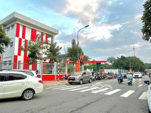 bán nhà phố trạm, aeon mall 50m2x5t 9 tỷ. nhà dân xây, ngõ ô tô thông, gần trường học
