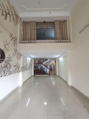 cho thuê nhà 2.5 tầng x 80m2 mt đường ngô quyền, an hải đông, sơn trà, 17 tr/th