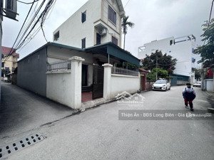 nhà riêng 3 tầng _ tt trâu quỳ lô góc 2 mặt đường oto tránh - kinh doanh ngày đêm.