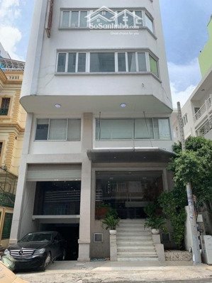 cho thuê mtnb trần quôc toản, võ thị sáu, quận 3. 8x20m, 6 tầng có hầm