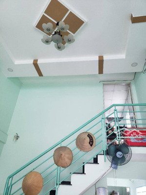 hẻm thông kinh doanh - 4.2m x 19m x 2 tầng - có dòng tiền - phạm văn bạch - chỉ hơn 6 tỷ