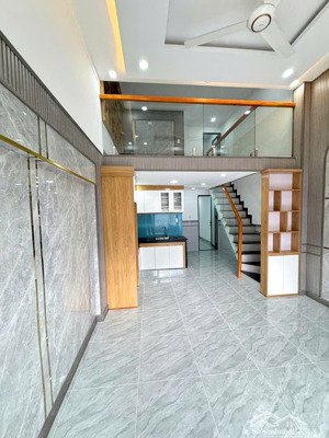 nhà 4x12m, có 2pn 2toilet ngay hẻm 551 lê văn khương quận 12 gần quán lẩu bò tèo