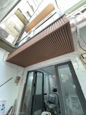 nhà xây mới 100% kdchh cạnh kcx tân thuận