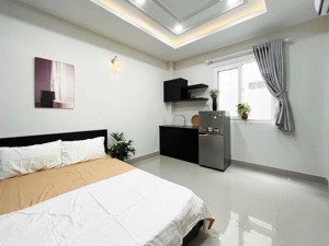studio cửa sổ trời đường phan đăng lưu gần chợ bà chiểu , đường phan xích long, nguyễn kiệm ,q1-q3