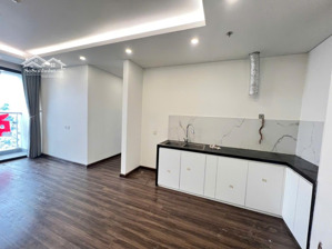 bán căn góc 3pn mã ch01 siêu hiếm chung cư hoàng huy grand sở dầu 37 tầng. liên hệ 