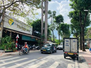 hàng hiếm- biệt thự góc p. bình thọ- gần metro- 1600m2- ngang 32m2- 230 tỷ