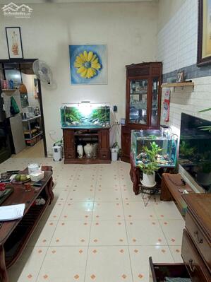 Bán nhà mặt phố Chợ Khâm Thiên, Đống Đa, tiện kinh doanh 3 tầng 101m2 giá 25.5 tỷ