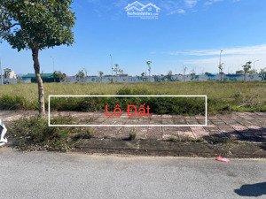 bán 125m. kđt nam vĩnh yên. ngay gần chung cư đang xây dựng