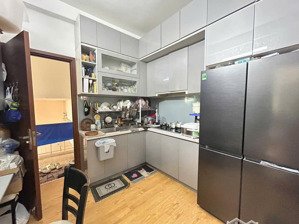 chung cư bàu cát, hồng lạc, tb: 2p ngủ rộng, có nt, 74m2, 8,5triệu