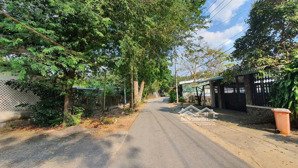 biệt thự nhà vườn 4053m2, 300m2 thổ cư, làm việc trực tiếp, giá chỉ 27 tỷ