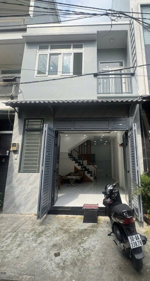 kẹt vốn bán nhà riêng vườn lài, quận tân phú, 2 tầng, 41m2, 2pn, sổ hồng riêng