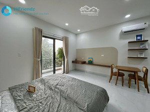 phòng studio mới full nt sang xịn mịn nằm tại đảo kim cương thuận tiện di chuyển sang q1,3,7,9