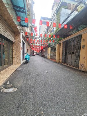 vip, phân lô lê trọng tấn 80m,8 tầng,ngõ thông ô tô quân đội bàn cờ, mt5m hơn 23 tỷ