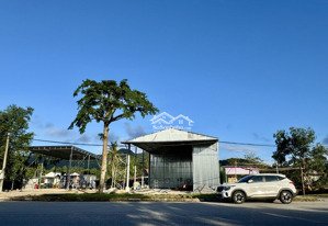 cho thuê 1500m2 đường vào cảng chân mây - huế