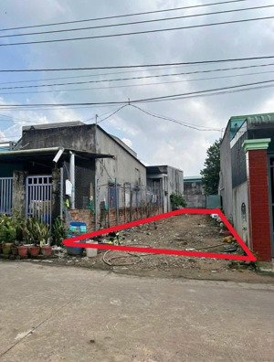 chủ ngộp cần bán lô đất đ.suối lội - tân thông hội, dt 100m2, giá 1 tỷ, sổ hồng riêng