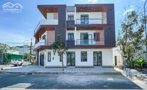 Nhà mới 1 trệt 2 lầu góc 2 mặt tiền đối diện khu Biệt Thự đường B9 KDC Phú An, Cái Răng, Cần thơ