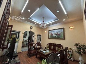 bán nhà ngã 3, giảng võ-hào nam vũ thạnh - hai thoáng - 55m2 4 tầng giá hơn 10 tỷ ngõ nông sát phố