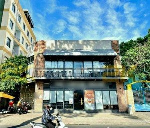 siêu đẹp! siêu hot! cho thuê nhà mặt tiền cách mạng tháng 8, quận 3