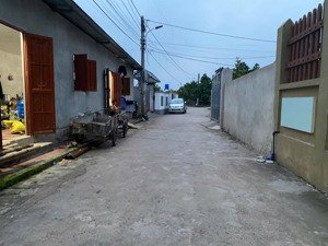 (rẻ nhất kv) đất yên vinh, mê linh_giáp da sungroup_ngõ ô tô_chỉ 4xtr/m