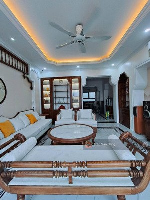 chủ nhà chuyển công tác bán nhà 5t, 69m ở vân canh, hoài đức. nhà xây tâm huyết-thang máy nhập khẩu