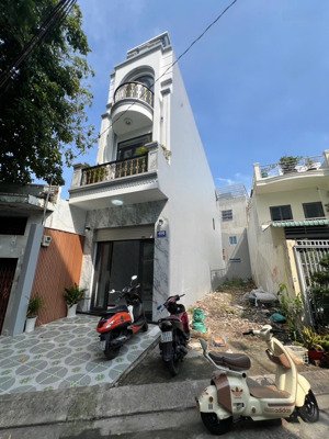 (nc) 8,65 tỷ - dt khủng 81,5 m2 siêu phẩm xây mới 100% mặt tiền đường phan cát tựu