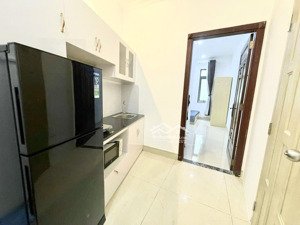 cho thuê 1pn nhà trọ đẹp tại nguyễn kiệm-phú nhuận 5,5 triệu 30m2 - thang máy-trung tâm-cv gia định