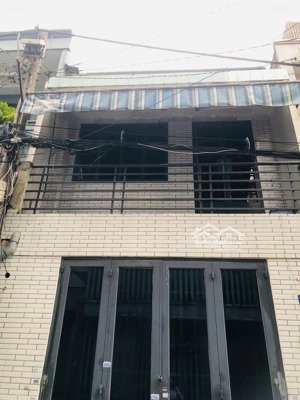 nhà hxh phan thị hành , phú thọ hòa, tân phú chỉ 6 tỷ