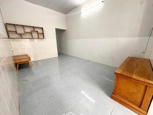 cho thuê nhà 1 trệt 4pn - 4m x 20m - hxh hoàng hoa thám, bình thạnh